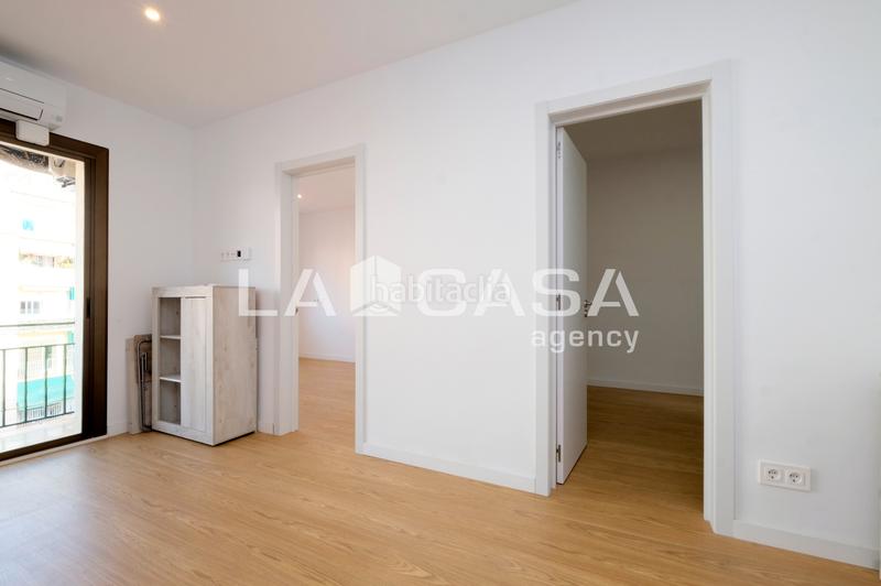 Foto 6b4c6f8f-3f46-40cb-a878-d40401b4392c. Flat with heating in Vilapicina - Torre Llobeta Barcelona