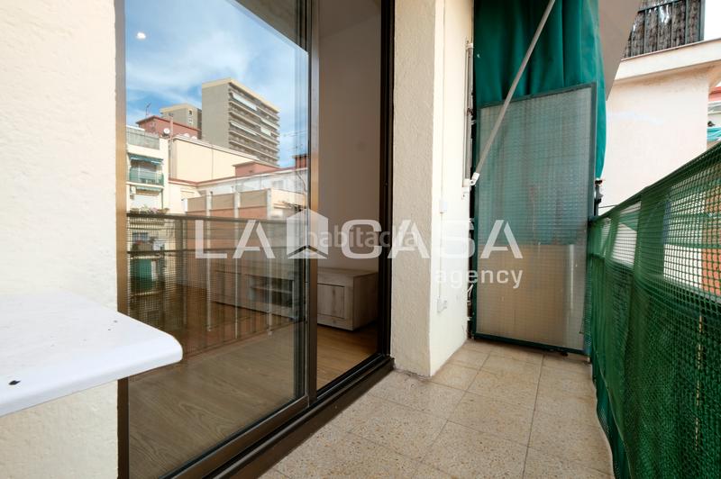Foto d0fa0b61-df99-4b23-bf46-f90b2ee20b7b. Flat with heating in Vilapicina - Torre Llobeta Barcelona