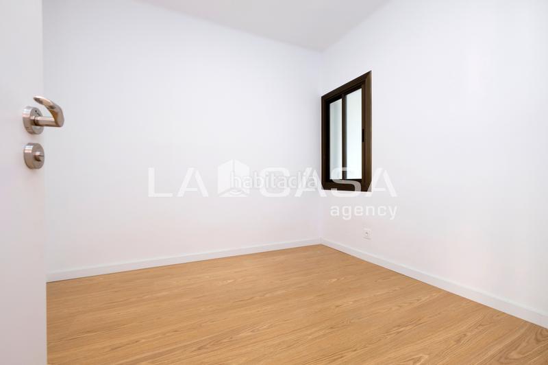 Foto dac1b9b2-fd9c-4cb2-aaeb-73434b71c5c2. Flat with heating in Vilapicina - Torre Llobeta Barcelona