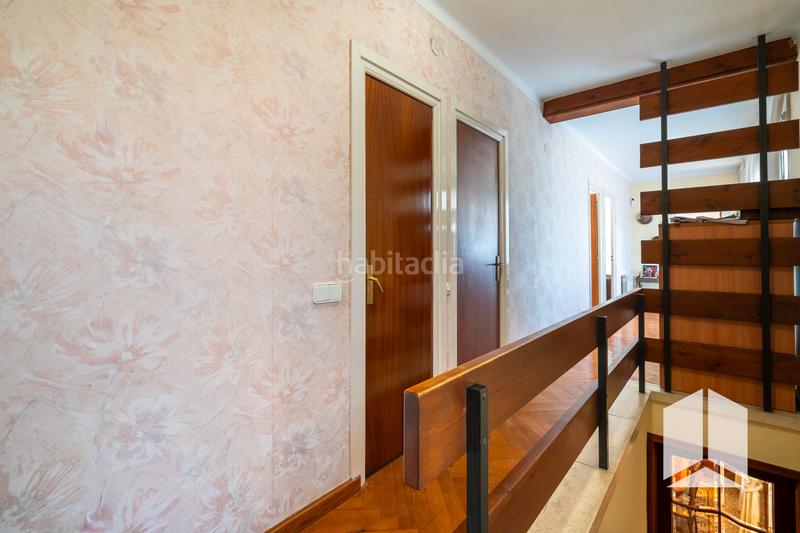 Foto 4c252a3c-65e8-49c2-883b-59d4fd4db967. Chalet mit heizung parking pool in Les Botigues Castelldefels