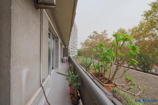 Appartamento  Carrer del doctor aiguader. Tres habitaciones balcon dos baños