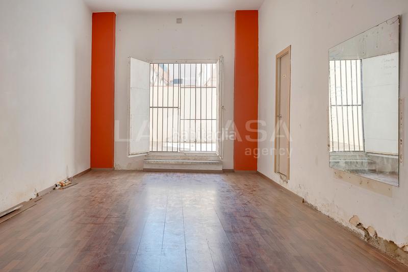 Foto 46ae1ac6-ecde-422a-b2c6-628d2e6a030f. Local commercial dans Centre Hospitalet de Llobregat (L´)