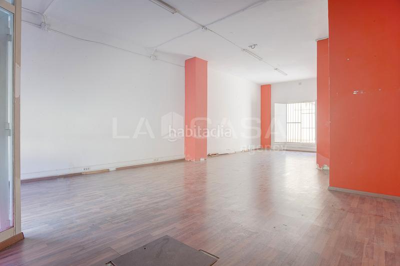 Foto bc97f9c5-af44-41a0-9b7b-dca0f19f7bb9. Local commercial dans Centre Hospitalet de Llobregat (L´)