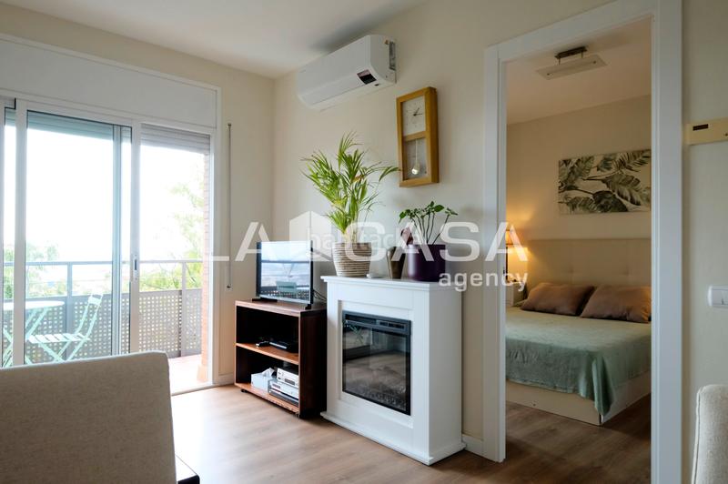 Foto cbf8ef39-d780-4ba6-8e42-2b774f3ca3fb. Appartamento con riscaldamento in Roquetes Barcelona