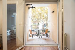 Pis  Rambla del poblenou. Dos baños tres habitaciones