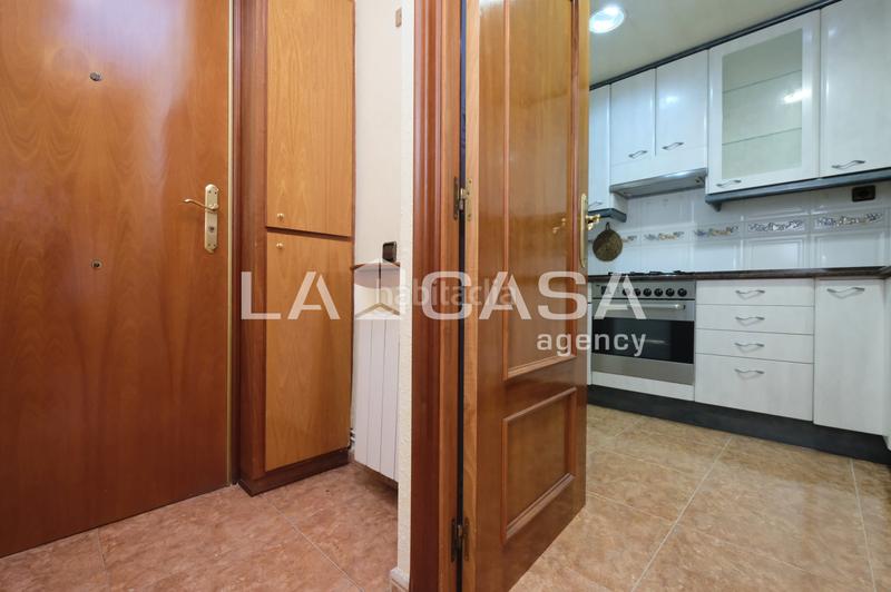 Foto cb8b38f2-6e95-4e89-8364-13a19e288eb6. Pis a Turó de la Peira Barcelona