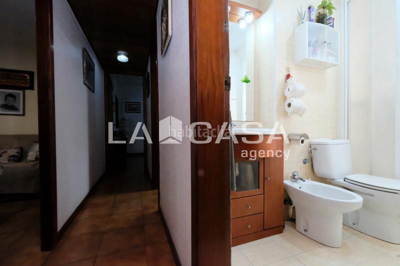 Foto 26cf6770-07f6-446d-98dd-df49d93970ac. Appartamento con riscaldamento in Vilapicina - Torre Llobeta Barcelona