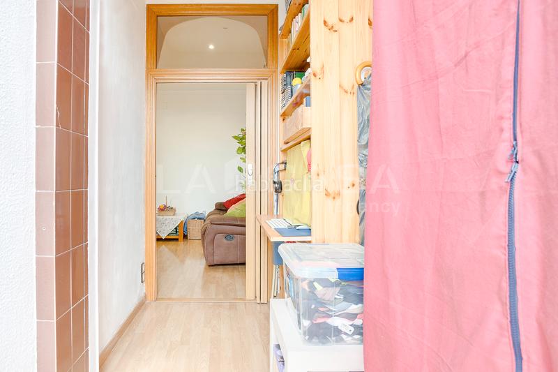 Foto df32b2fe-b3ff-4d73-ae3c-e73b2732a1bc. Flat in Sanfeliu Hospitalet de Llobregat (L´)