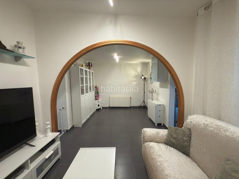 Foto 8369abc1-6d0c-4dc3-9855-794c56bc3f49. Ground floor in Sants-Badal Barcelona