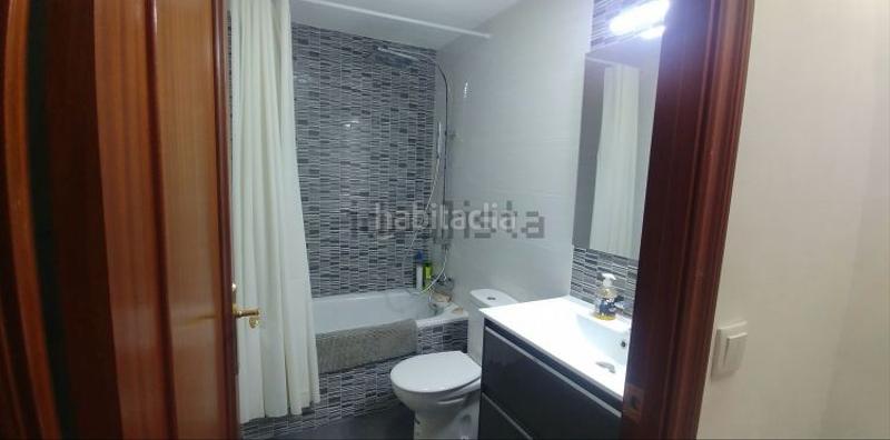 Foto 88f4aaaf-274b-499b-9b90-e39dda256ab9. Ground floor in Sants-Badal Barcelona