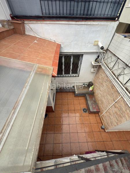 Foto d61bc687-427a-49c7-b55a-17ebc3b9c289. Ground floor in Sants-Badal Barcelona