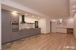 Local Comercial  Carrer d'elkano. Duplex sin cedula