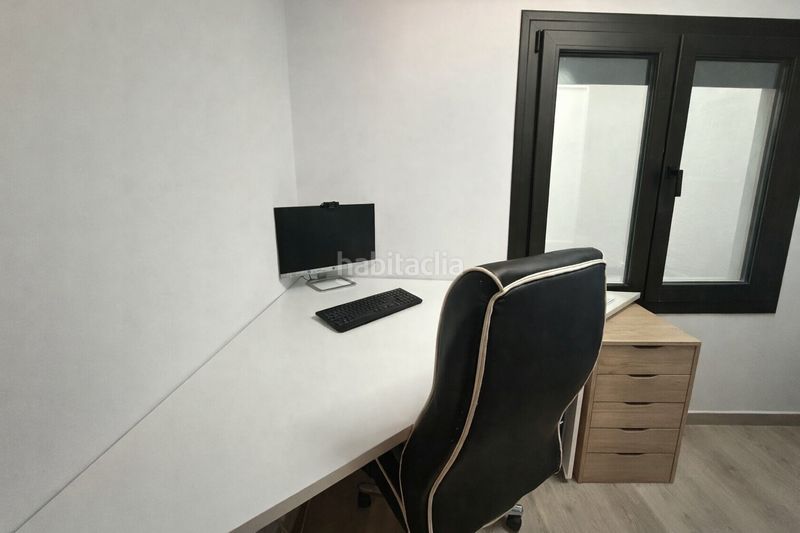 Foto b48aa818-853a-493d-9c5b-3957414a8de4. Pis amb calefacció a El Pedró Cornellà de Llobregat