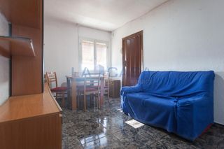 Piso  Calle teide del. Dos habitaciones