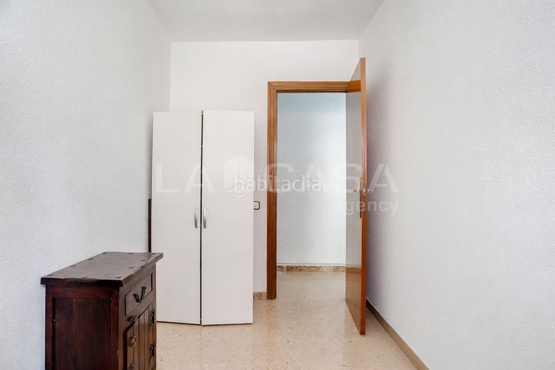 Foto e8fdab05-7343-40b2-8559-ce0f14172b85. Pis a Provençals del Poblenou Barcelona