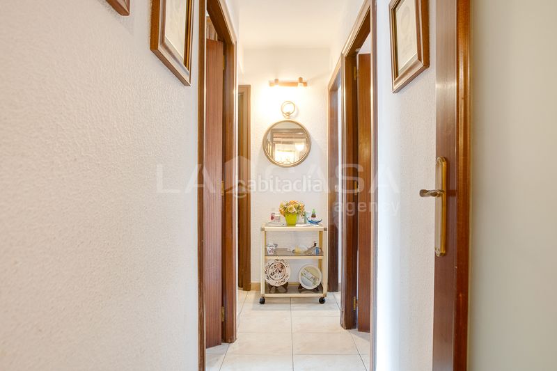 Foto a85da43e-961e-486f-8e09-194314cd50c5. Pis amb calefacció a La Verneda - La Pau Barcelona