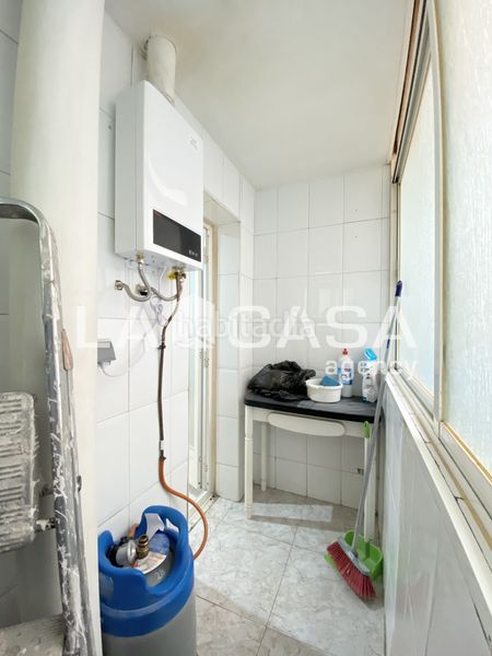 Foto 0b094445-d838-40c9-8417-9da474d41570. Pis amb calefacció a El Besòs Sant Adrià de Besòs