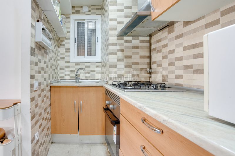 Foto 4fba6776-0b55-4a2f-b7c5-6d56fca53dfa. Pis a La Verneda - La Pau Barcelona