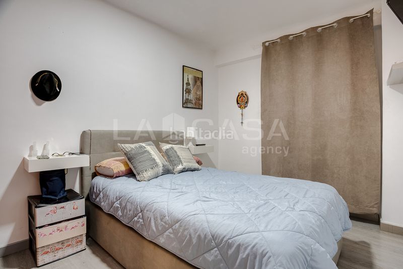 Foto afee652b-7552-48d7-b3a4-b884e634eb66. Pis a La Verneda - La Pau Barcelona