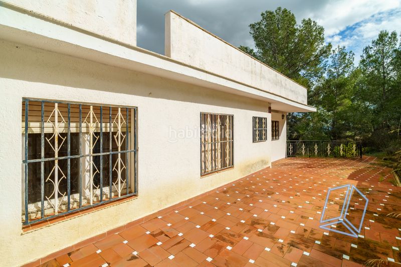 Foto 0f9d114a-f175-4772-a10c-79b453296670. Casa amb aparcament piscina a Bisbal del Penedès (La)
