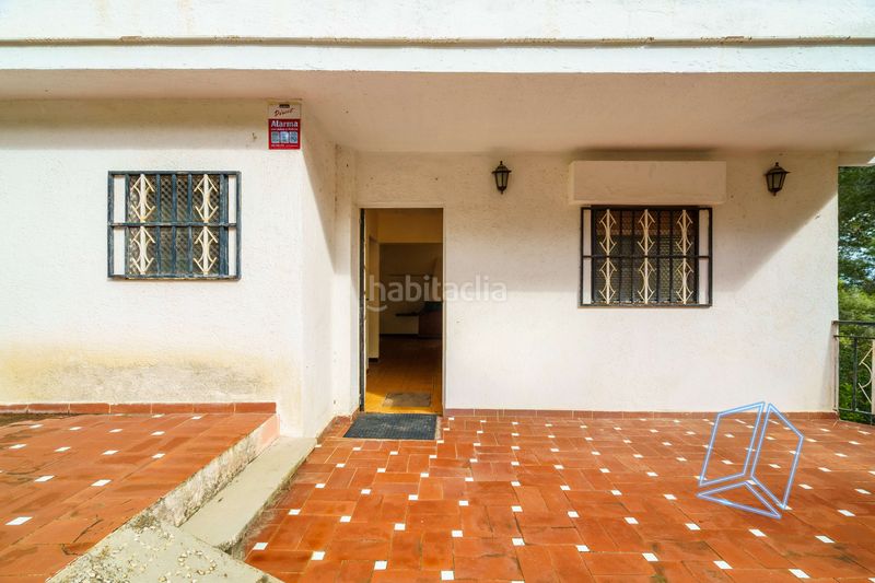 Foto 25617dda-4588-4146-ab52-ffa769c6164d. Casa amb aparcament piscina a Bisbal del Penedès (La)