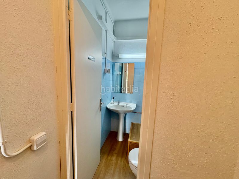 Foto 77aa430c-786d-45af-9349-fe401d0c8335. Pis a Sants Barcelona