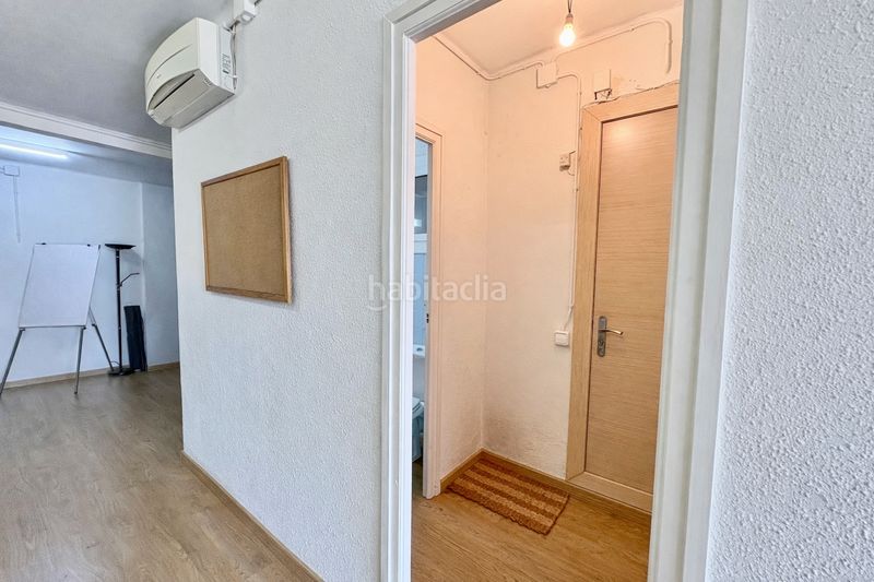 Foto e34fd504-4c1b-47ee-b871-1f3a5a77be67. Pis a Sants Barcelona