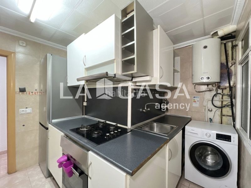 Foto 5f6b865c-b30e-453b-8a11-7449001624ba. Pis a Llefià Badalona