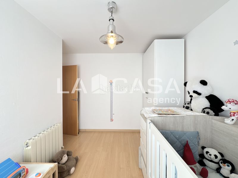 Foto 356fc710-1c6b-4219-98df-ed84f0388574. Pis amb calefacció a Llefià Badalona