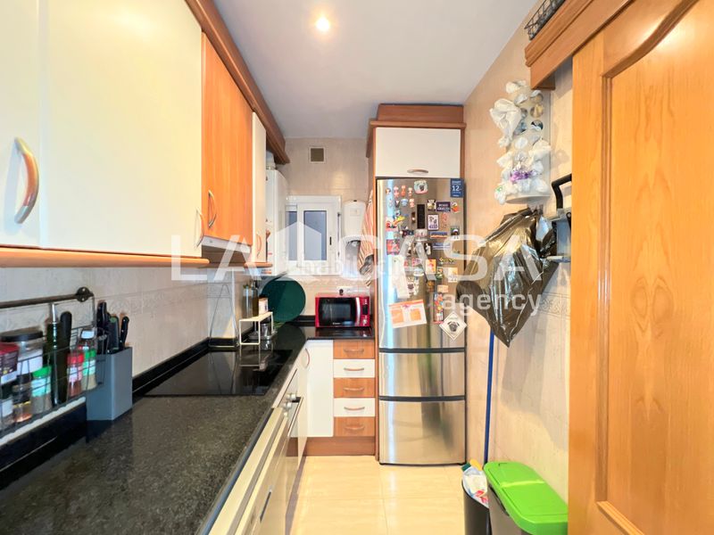 Foto be5fcc82-5a27-4532-8a5e-489c8cc1dd06. Pis a Llefià Badalona