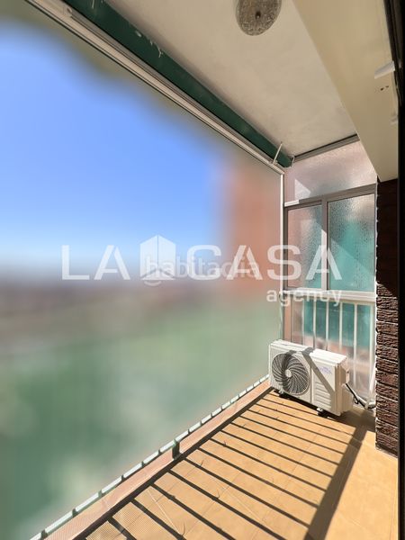 Foto d68e01c3-de36-49a6-b403-cf162c4f5c2e. Pis amb calefacció a Llefià Badalona