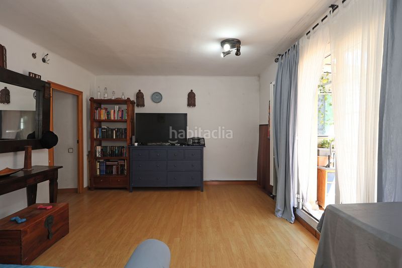 Foto b70a62bc-cf02-49b6-b32e-0f2745e0b875. Pis a El Gall Esplugues de Llobregat