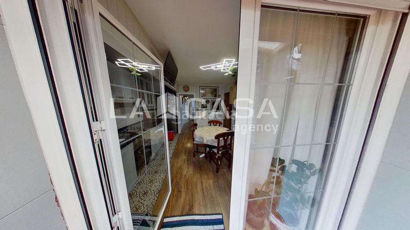 Foto a036c40f-c55b-432b-b11f-d3040302f4b5. Àtic a Carmel Barcelona