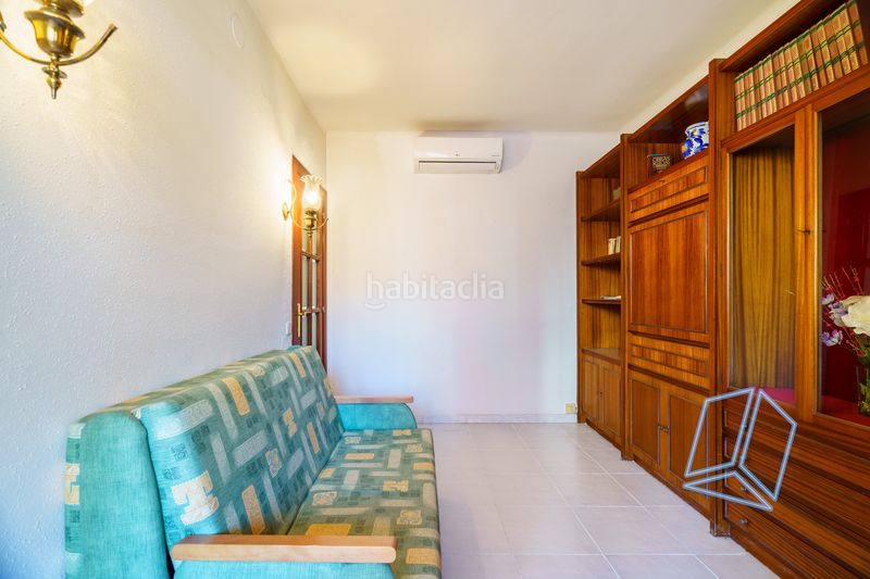 Foto 53adbe90-6e17-4a7e-b8de-785a50458472. Pis amb calefacció a Baix Guinardó Barcelona