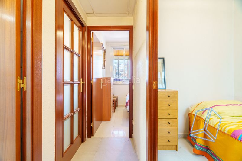 Foto 8d78e52d-2b1c-4eeb-b330-0d38fb853eb8. Pis amb calefacció a Baix Guinardó Barcelona