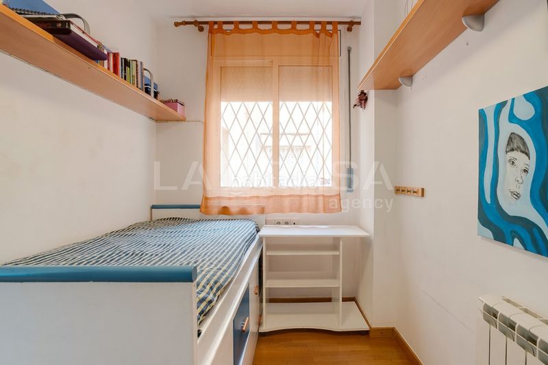 Foto 958b08b8-e4e0-4688-ad78-9b0305235cfd. Ático triplex con terraza en Sagrada Família Barcelona