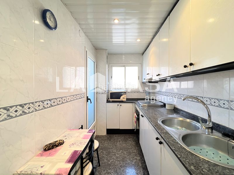 Foto 2ecc5cb2-157e-4545-8e88-f972c54be3d1. Pis amb calefacció a Llefià Badalona