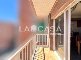 Pis  Avinguda d'àfrica. Ascensor tres habitaciones