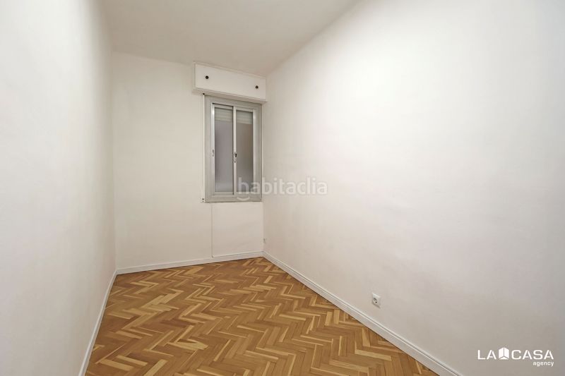 Foto 75b28522-4775-40c4-a217-16904b237654. Pis a La Bordeta Barcelona