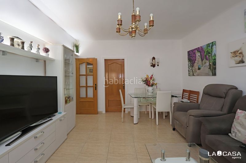 Foto ac180e8b-b9d3-45e9-b9df-6b242c6479ef. Pis a Can Vidalet Esplugues de Llobregat