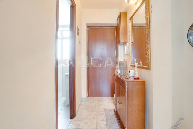 Foto 19157865-7b5d-4abf-9c40-c133ae753aff. Pis amb calefacció a Besòs - Maresme Barcelona