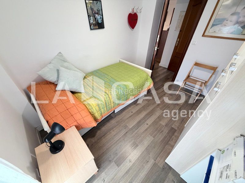 Foto fe88ba89-535b-43dc-8fe4-87155e15b93d. Pis a La Verneda - La Pau Barcelona