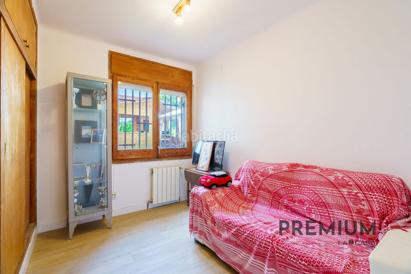 Foto adf255ba-0830-467e-9347-35e978d12c5b. Casa amb calefacció aparcament piscina a Montmar Castelldefels