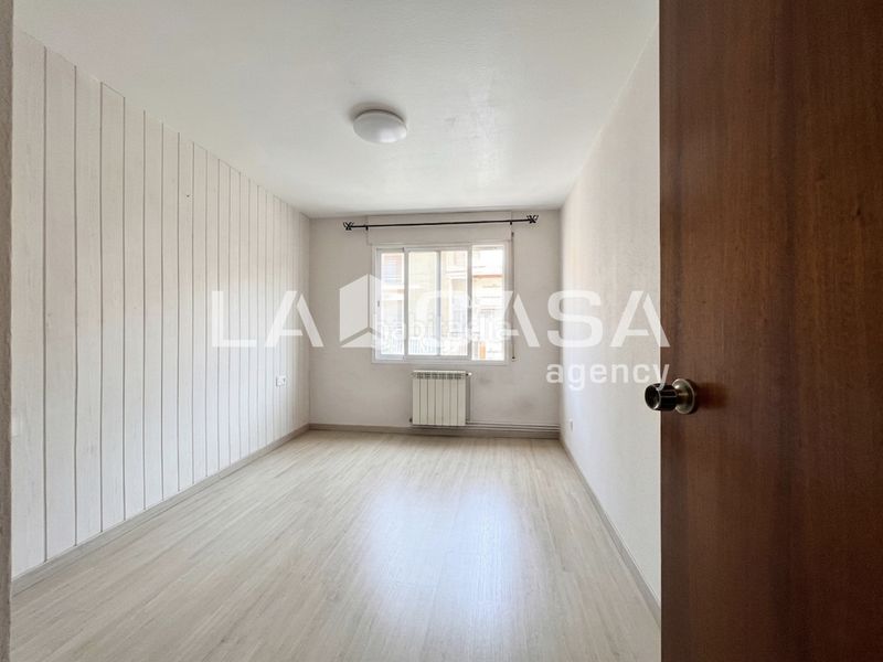 Foto 0a10e3b1-12fc-4517-9d4b-a379875db5d1. Pis amb calefacció a La Salut Badalona