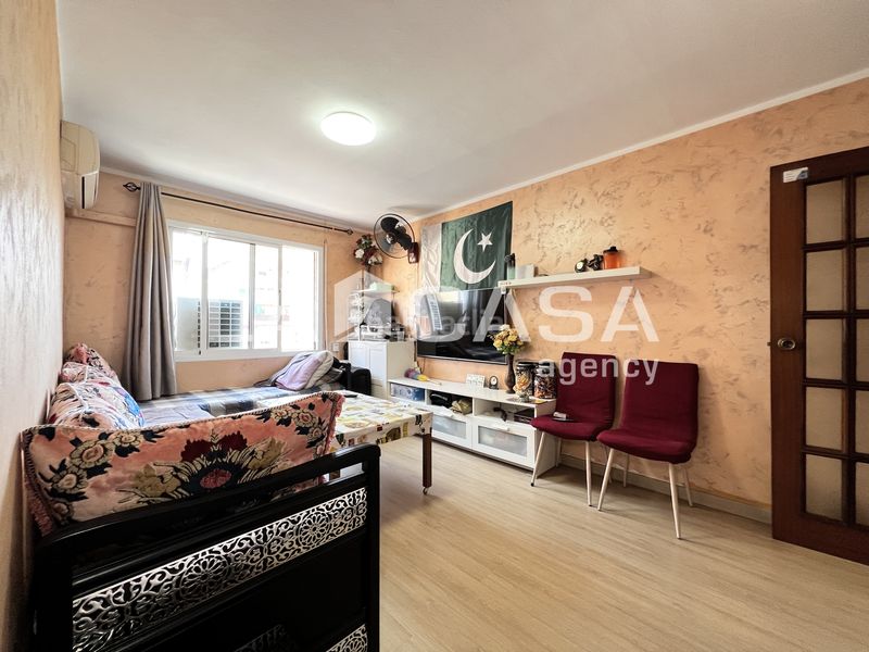 Foto 8eb61cbe-db8d-4470-89cc-655688f4a8de. Pis amb calefacció a La Salut Badalona