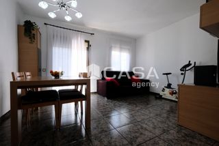 Pis  Plaça de portocristo. Ascensor dos habitaciones