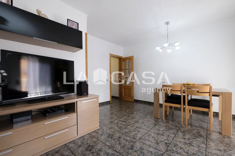 Foto daf8213c-9cd3-4573-808d-65bf9c524ef6. Pis a Porta Barcelona