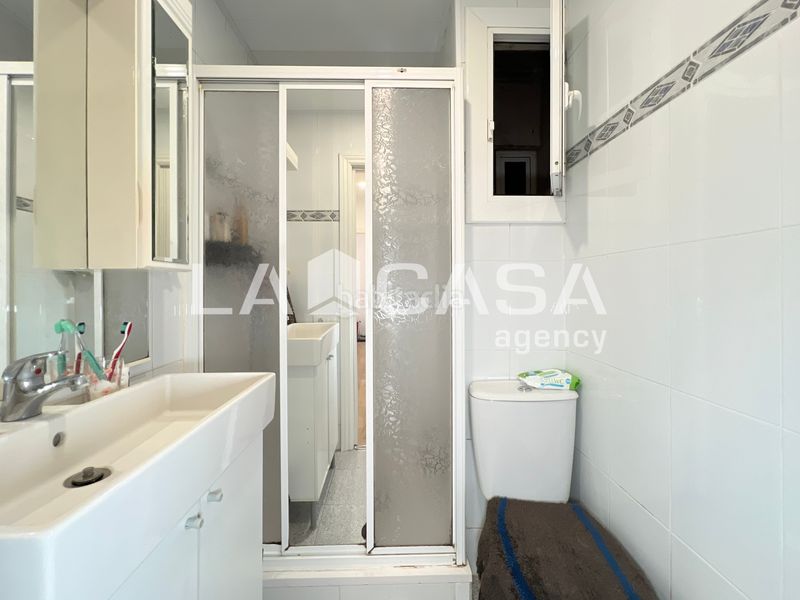 Foto c9787d3e-f44b-4ffc-960e-c306db0c7415. Pis a Prosperitat Barcelona