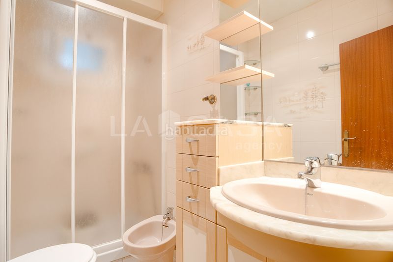 Foto 62bf7138-f3aa-4e45-8825-a1fef5babd66. Planta baixa a Sant Ildefons Cornellà de Llobregat