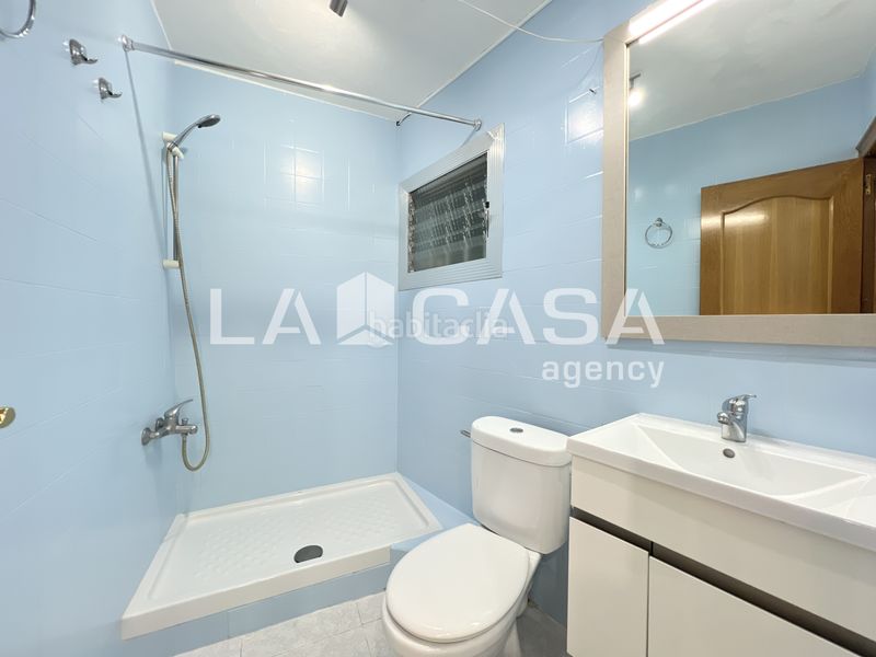 Foto aac8c9c2-7215-4850-92e6-17d42ea114b3. Pis amb calefacció a La Salut Badalona